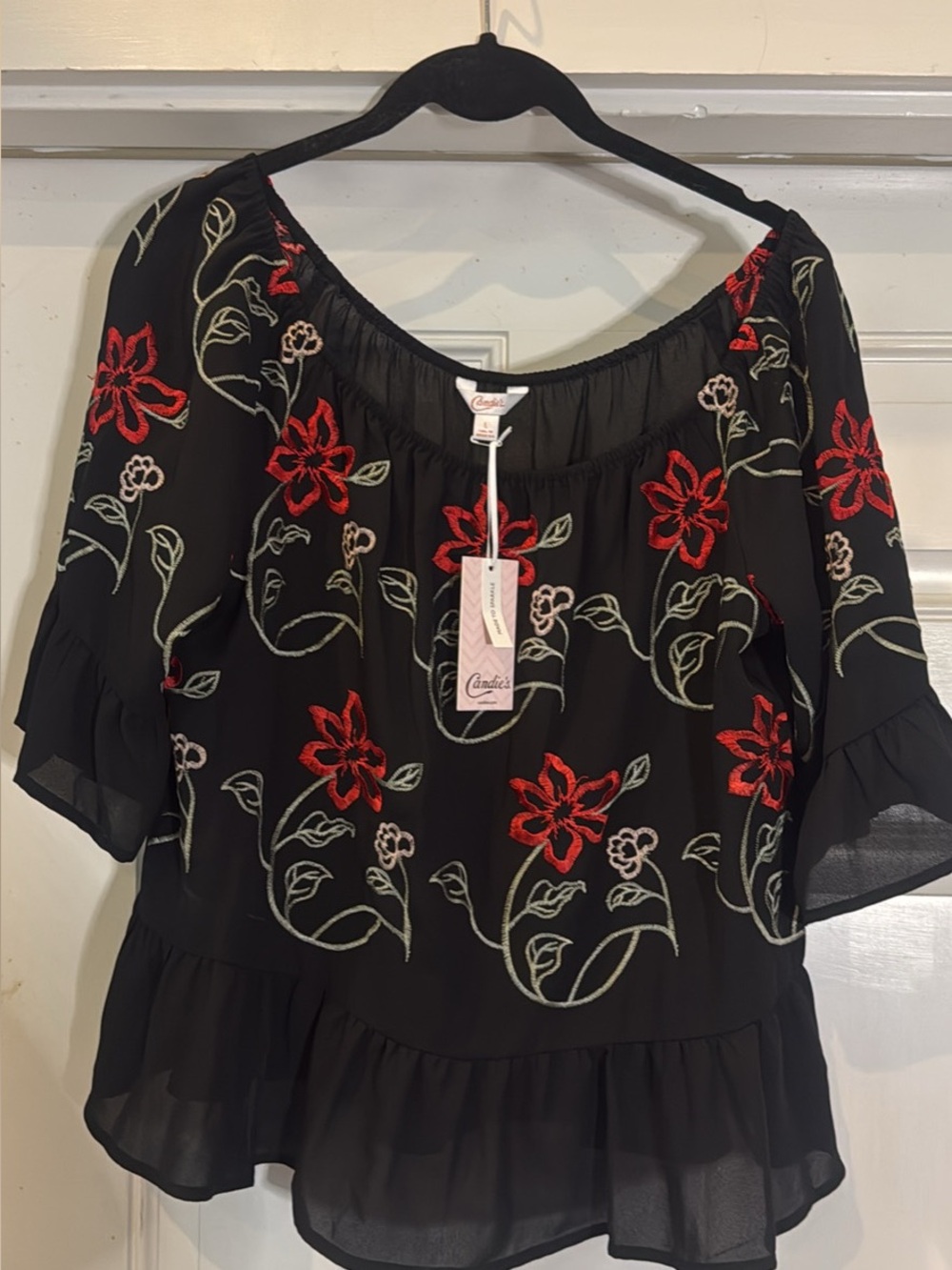 Candie's Black Floral Embroidered Peasant Top with Red Flowers